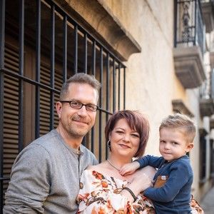 Meet your Posher, Lyncca